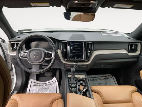 Used 2019 Volvo XC60 T6 Inscription AWD/4WD image 10