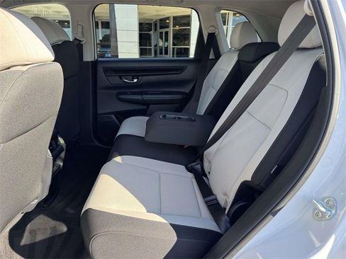 Used 2025 Honda CR-V LX image 10
