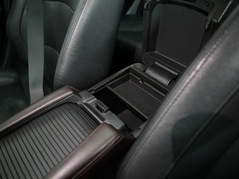 Used 2017 MAZDA MAZDA3 Grand Touring image 29