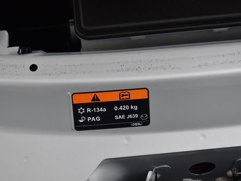 Used 2019 MAZDA MX-5 Miata Club image 26