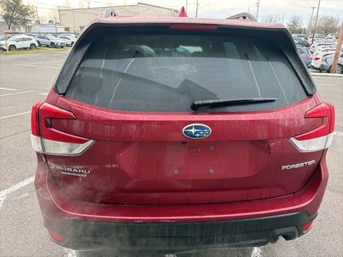 Used 2023 Subaru Forester Limited image 8