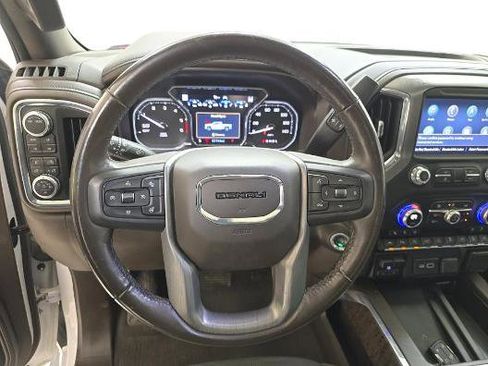 Used 2021 GMC Sierra 1500 Denali w/ Denali Ultimate Package AWD/4WD image 19