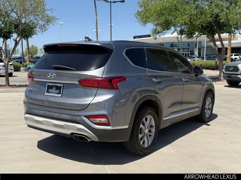 Used 2019 Hyundai Santa Fe SEL FWD image 7
