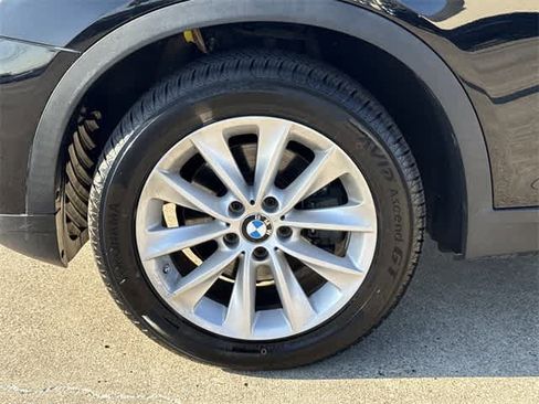 Used 2017 BMW X3 sDrive28i image 7