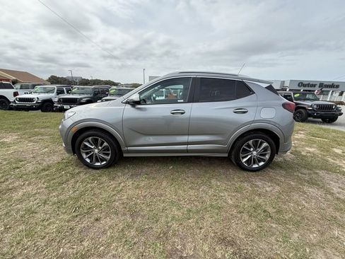 Used 2023 Buick Encore GX Select w/ Sport Touring Package image 4