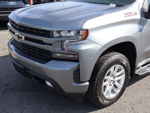 Used 2021 Chevrolet Silverado 1500 RST w/ Safety Package image 6