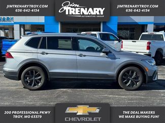 Used 2024 Volkswagen Tiguan SE video 1