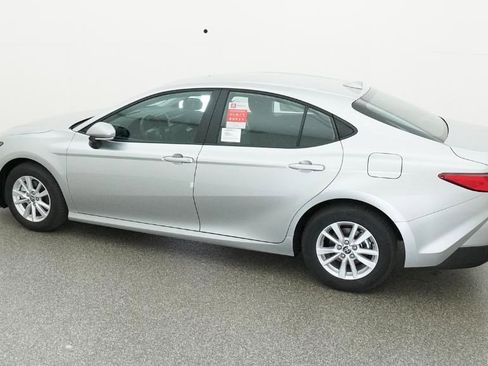 New 2026 Toyota Camry LE image 11