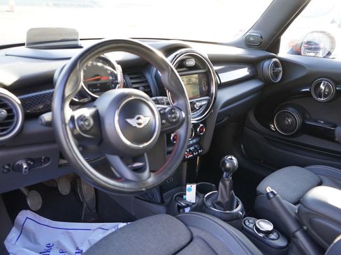 Used 2014 MINI Cooper S FWD image 9
