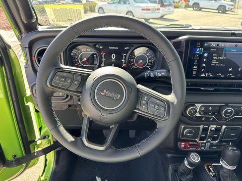 New 2025 Jeep Wrangler Rubicon image 19