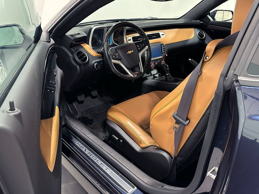 Used 2013 Chevrolet Camaro SS w/ Dusk Special Edition RWD image 43