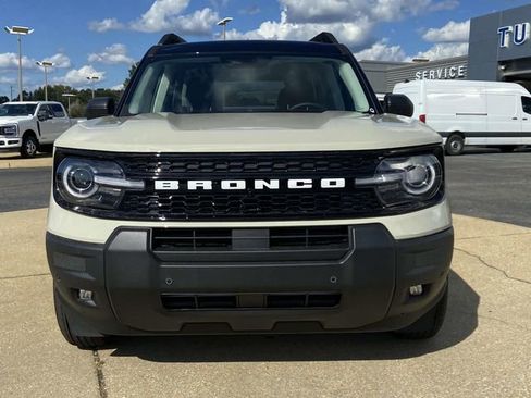 New 2025 Ford Bronco Sport Outer Banks w/ Outer Banks Tech Package+ AWD/4WD image 6