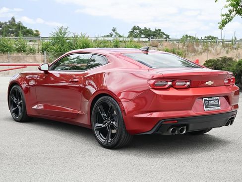 Used 2021 Chevrolet Camaro LT RWD image 6