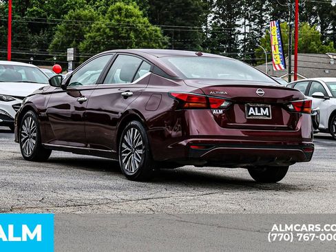 Used 2025 Nissan Altima 2.5 SV FWD image 7