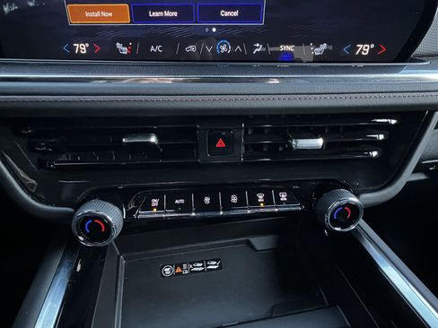 Used 2025 Chevrolet Tahoe RST w/ Comfort Package image 24