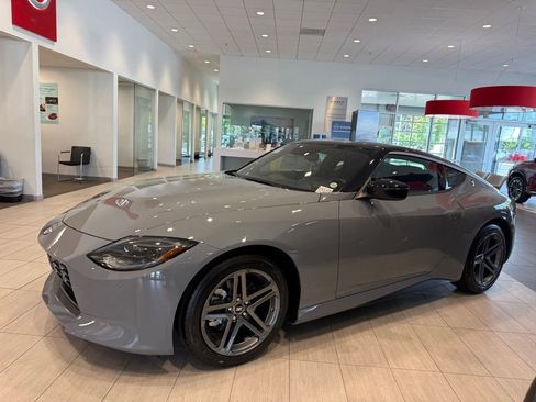 New 2026 Nissan Z Sport w/ Floor Mat Package RWD image 2