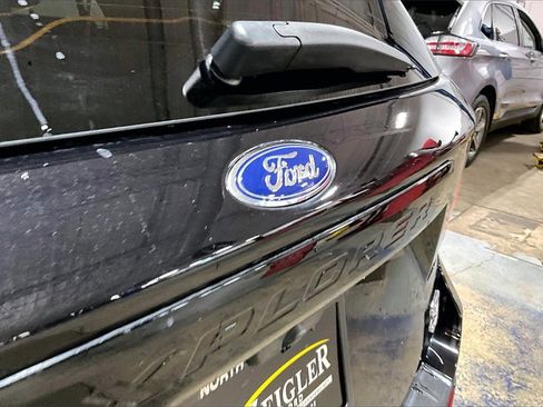 Certified 2022 Ford Explorer ST w/ Equipment Group 401A image 32