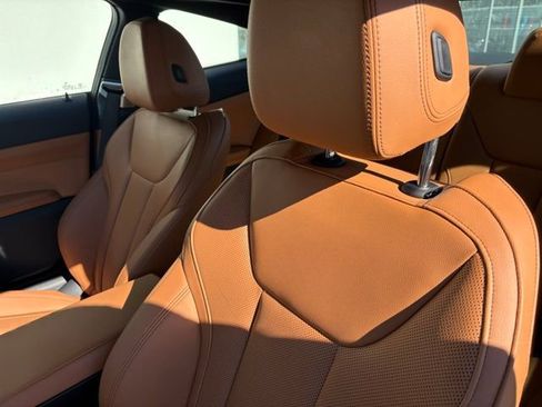 Used 2026 BMW 440i xDrive Coupe w/ Premium Package image 10