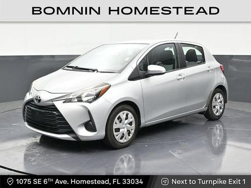 Used 2018 Toyota Yaris L FWD image 1