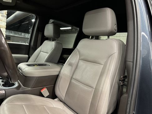 Used 2020 Chevrolet Silverado 2500 LTZ w/ LTZ Premium Package AWD/4WD image 24