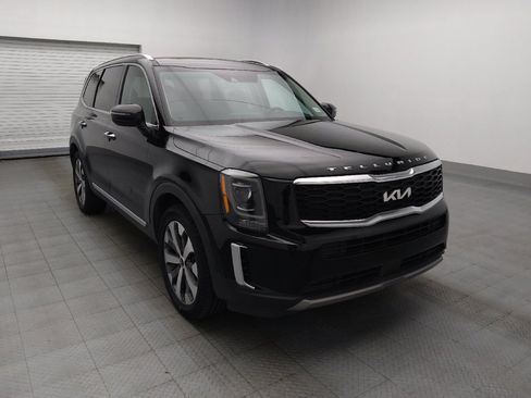 Used 2022 Kia Telluride S FWD image 13