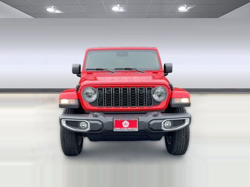 New 2025 Jeep Gladiator Sport image 6