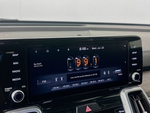 Used 2022 Kia Sorento SX Prestige AWD/4WD image 15