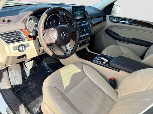 Used 2018 Mercedes-Benz GLS 450 4MATIC w/ Premium Package image 26
