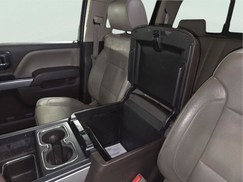 Used 2015 Chevrolet Silverado 1500 LTZ Z71 image 40