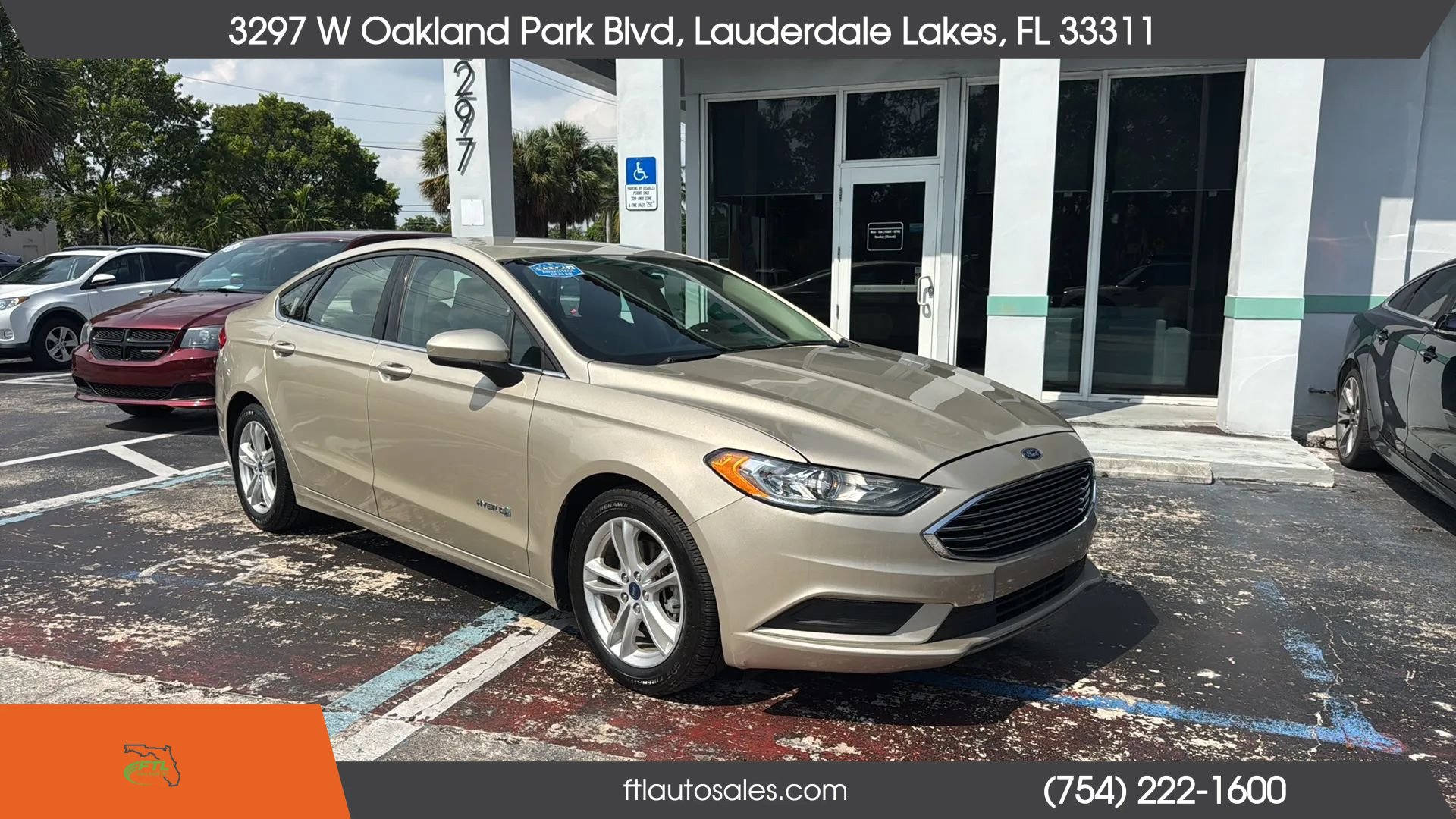 Used 2018 Ford Fusion SE FWD image 3