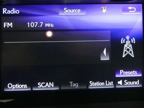 Used 2018 Lexus ES 350 w/ Premium Package image 12