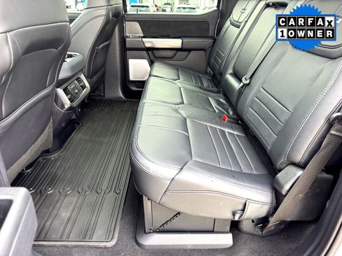Used 2025 Ford F250 Platinum image 19