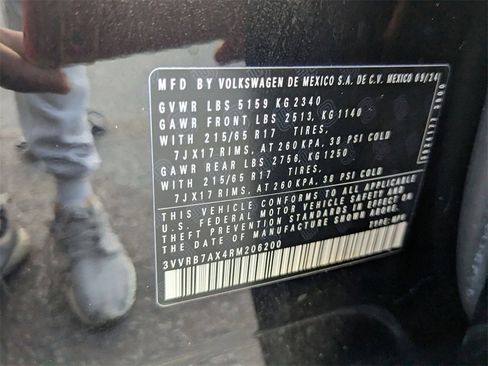 Used 2024 Volkswagen Tiguan S image 35