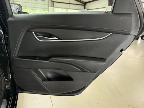 Used 2014 Cadillac XTS FWD image 14