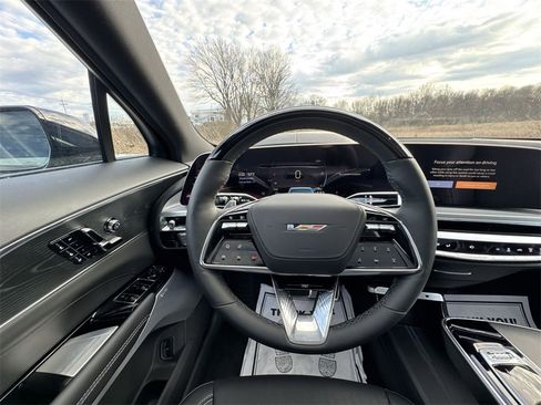 New 2026 Cadillac Lyriq V image 14