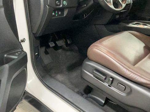 Used 2024 Honda Passport EX-L image 28