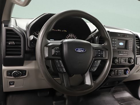 Used 2020 Ford F150 XL w/ Equipment Group 101A Mid RWD image 7