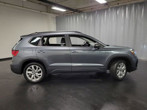 Used 2023 Volkswagen Taos S AWD/4WD image 9