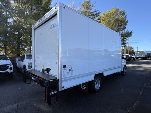 New 2025 Chevrolet Express 3500 w/ Power Convenience Package image 5