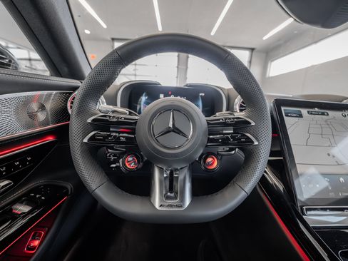 Used 2025 Mercedes-Benz AMG GT 63 image 8