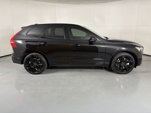 Used 2024 Volvo XC60 T8 Ultimate w/ Protection Package AWD/4WD image 8