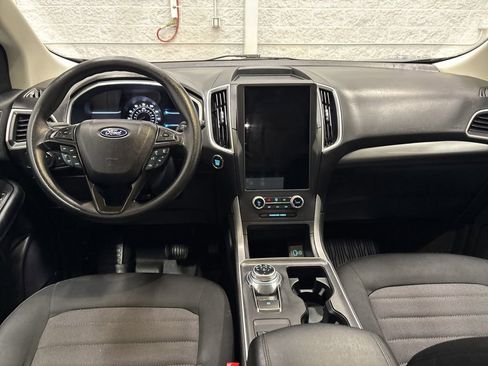 Used 2021 Ford Edge SE AWD/4WD image 11