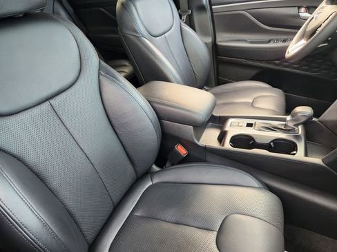 Used 2019 Hyundai Santa Fe SEL w/ Cargo Package image 9