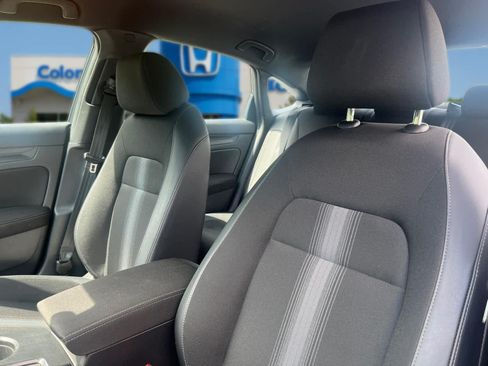Used 2025 Honda Civic Sport image 13
