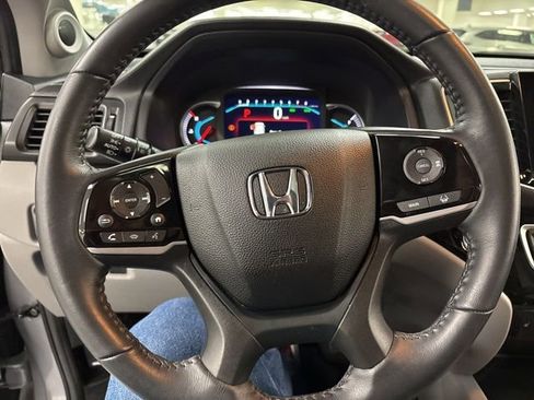 Used 2022 Honda Pilot Touring image 25