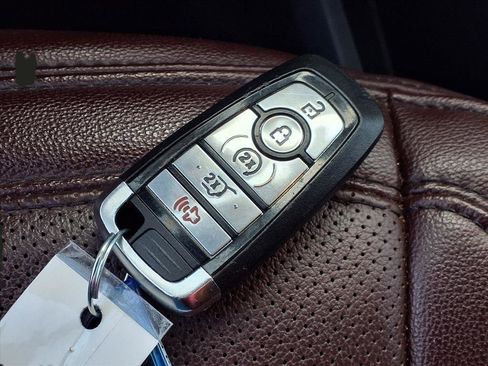 Used 2024 Ford Expedition Max Limited image 15