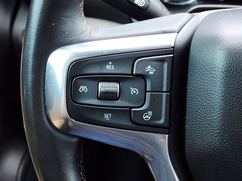 Used 2019 Chevrolet Blazer Premier w/ Driver Confidence II Package FWD image 39