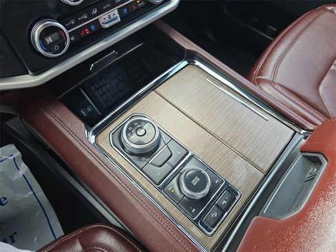 Certified 2024 Ford Expedition Max Limited image 31
