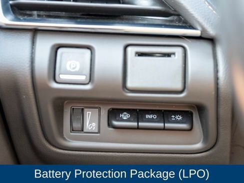 Used 2023 Cadillac CT5 V w/ Platinum Package RWD image 15