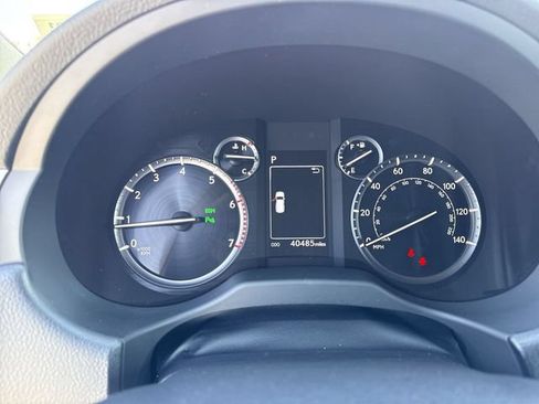 Certified 2023 Lexus GX 460 Premium AWD/4WD image 15